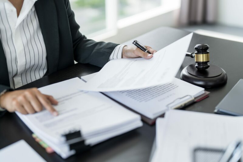 Servicios Legales Empresariales - Regulatorio